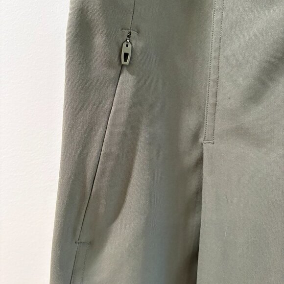 Lululemon Warpstream Jumpsuit in Olive Green – Size 10 - Picture 7 of 9